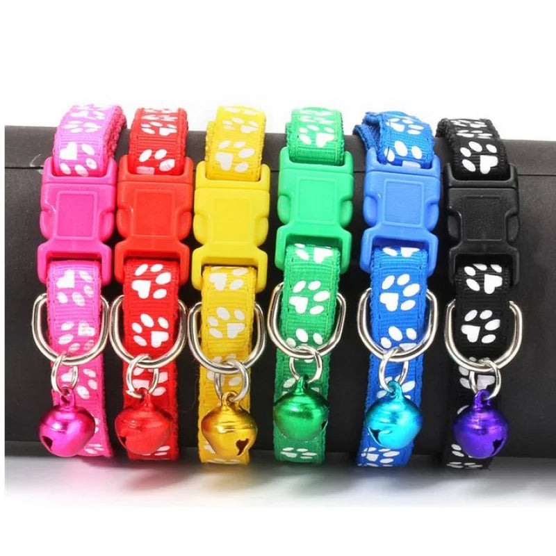 Coleiras para cães e gatos pequenos ajustáveis c/ guizo