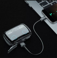 Fone de Ouvido M10 Bluetooth com Case de Carregamento LED Digital e Power Bank
